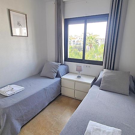 Lovely 2-Bed Apartment In Marina De La Duquesa Кастильо-де-Сабинильяс Экстерьер фото