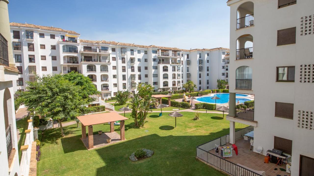 Lovely 2-Bed Apartment In Marina De La Duquesa Кастильо-де-Сабинильяс Экстерьер фото